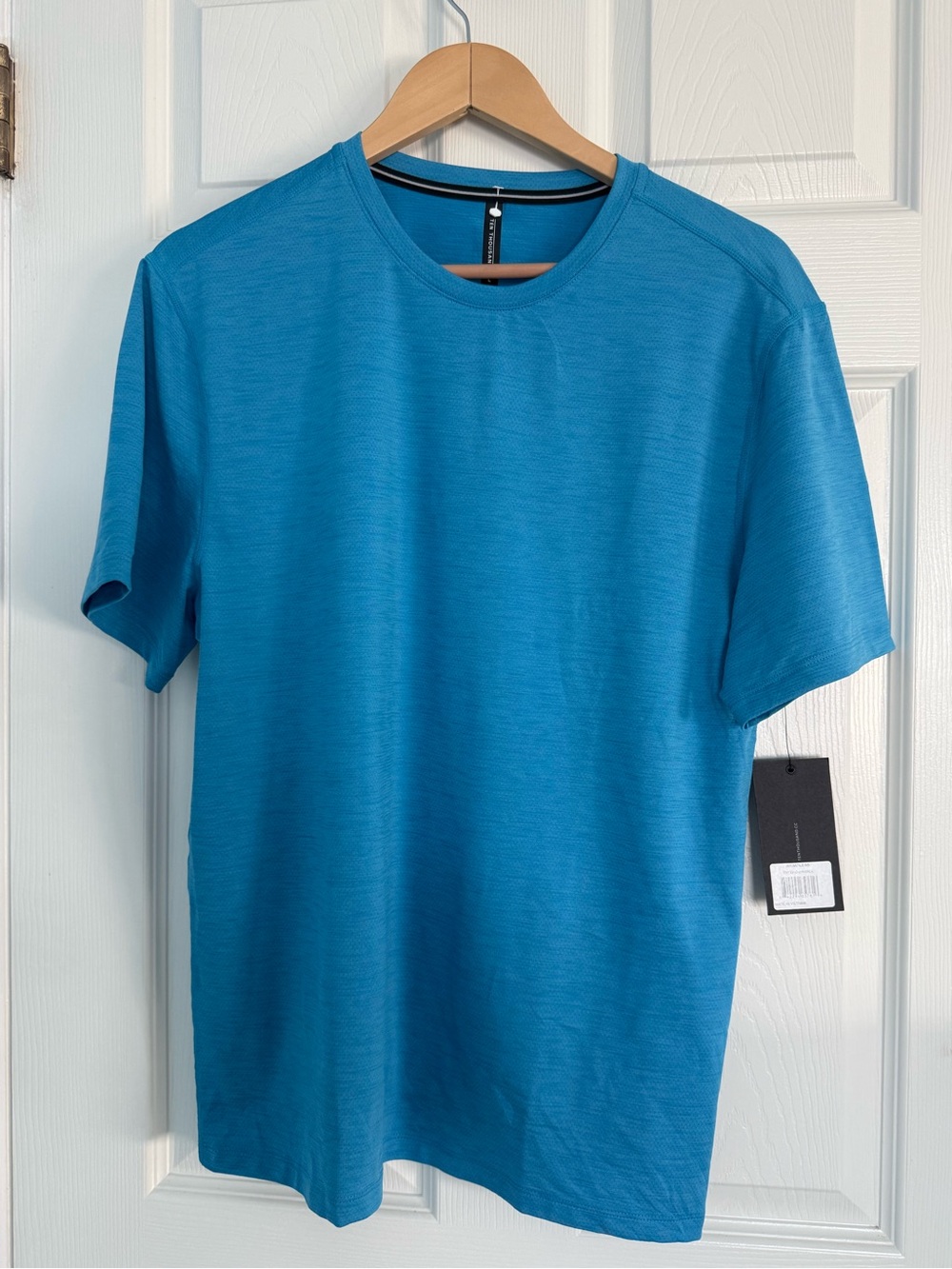 Ten Thousand Versatile Tee Wave Blue NWT Large L
